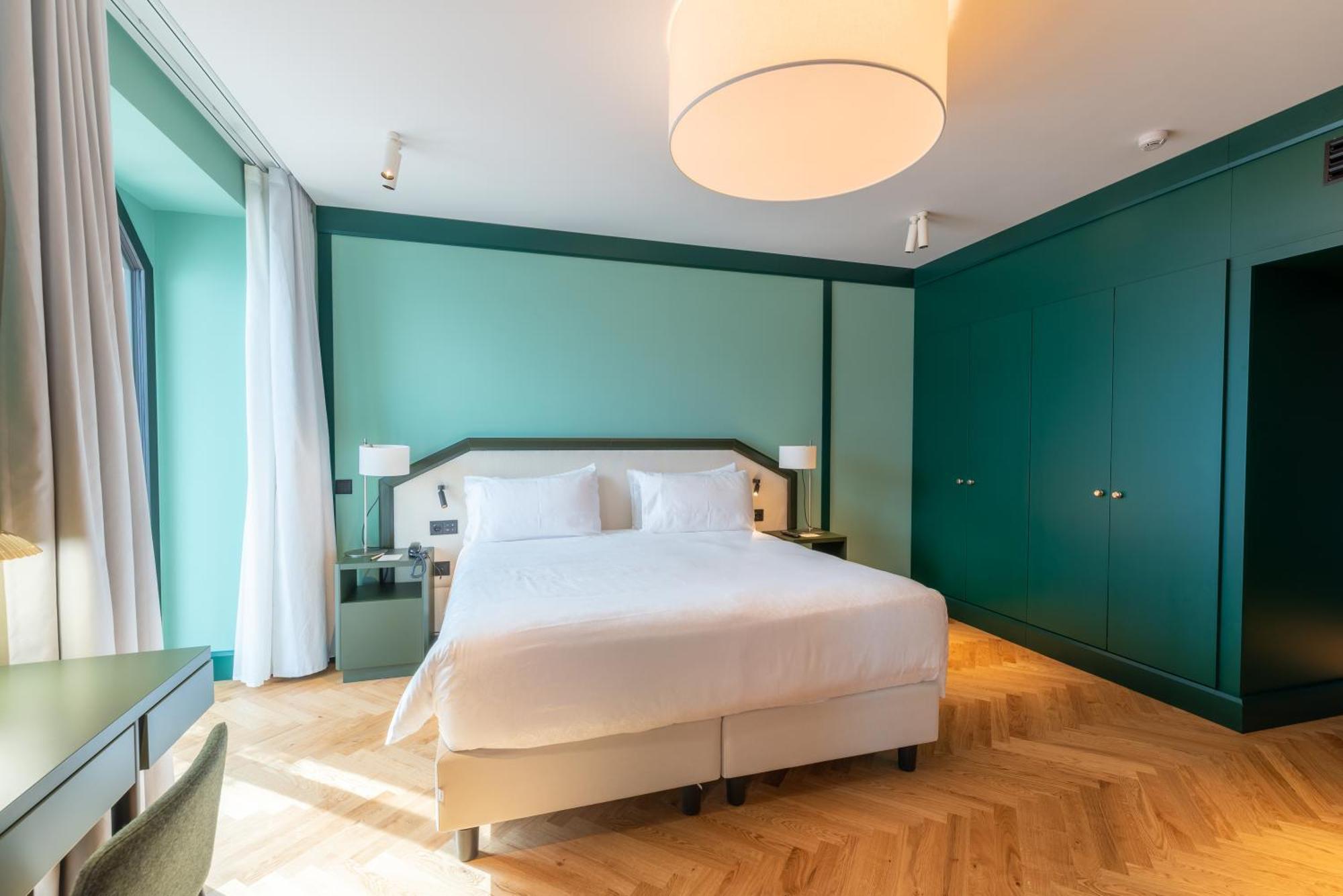 Casa Du Lac, By R Collection