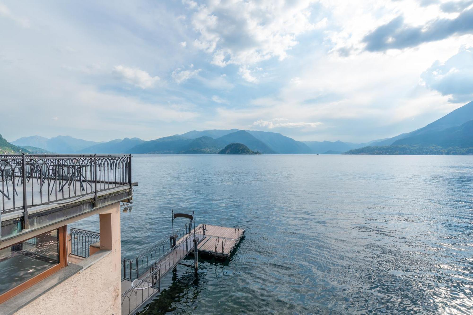 Casa Du Lac, By R Collection